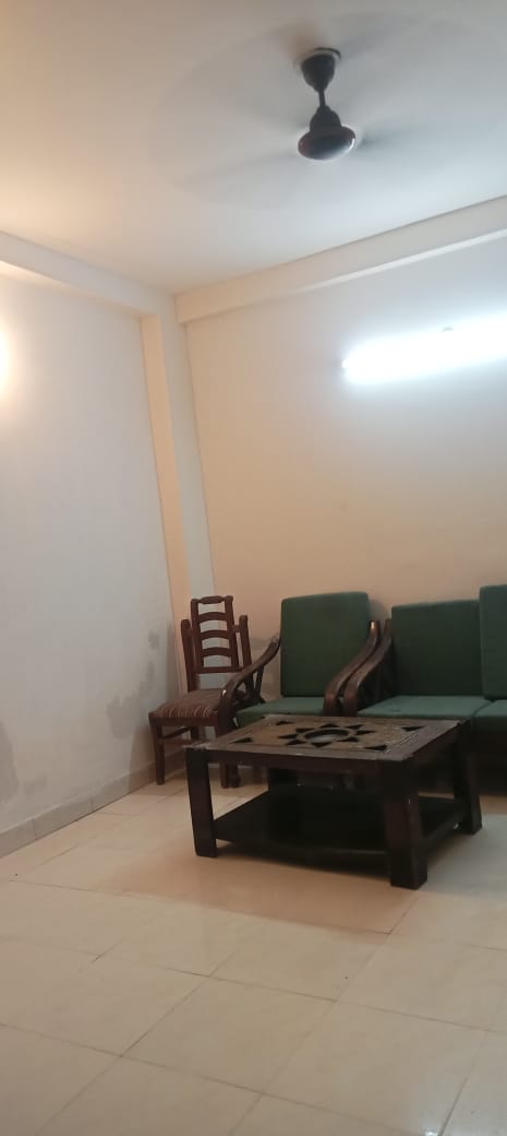 2 BHK + Servant Room Builder Floor For Rent in Panchsheel Vihar 