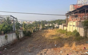 Plot For Sale in Nigdi