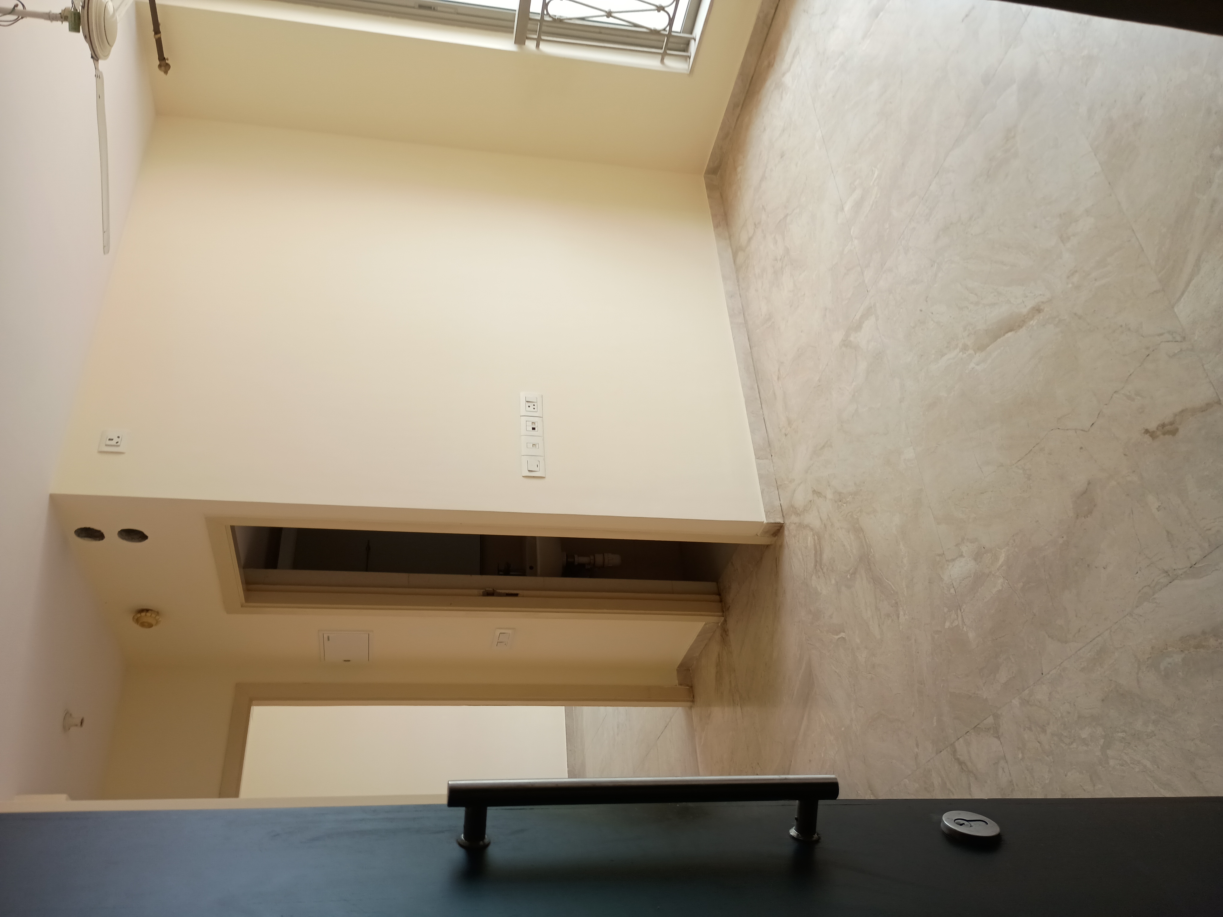 1 BHK Apartment For Sale in Hiranandani Castalia