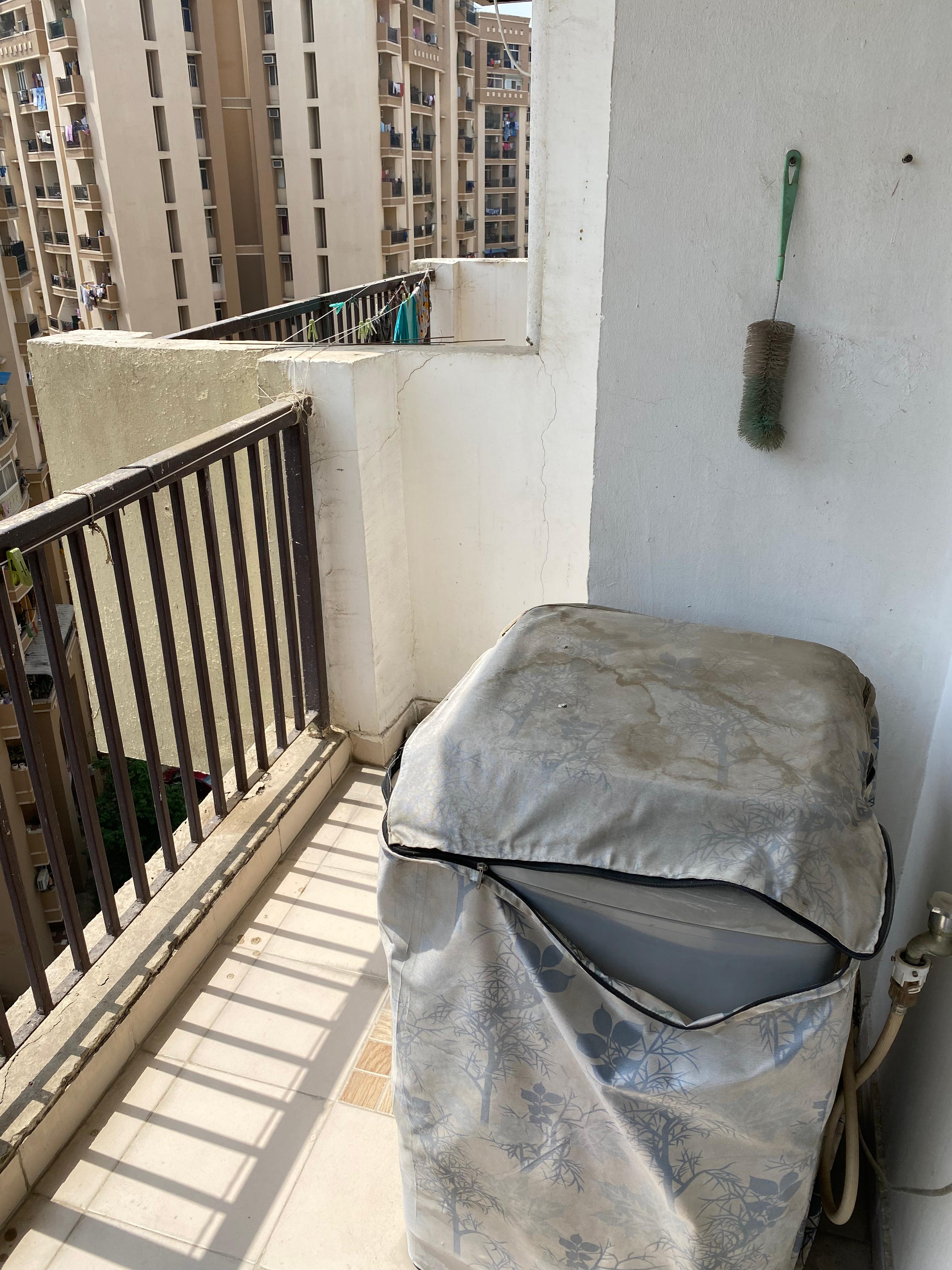 3 BHK 1315 Sq.Ft. Apartment in Proview Officer City 2