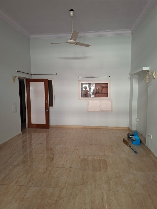 2 BHK + Pooja Room Builder Floor For Rent in Kalkaji H Block 