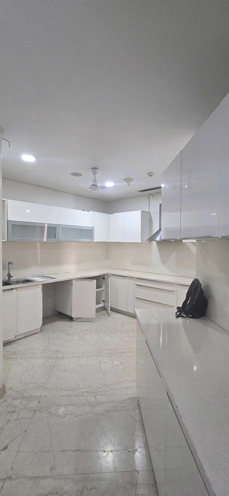 Kitchen, omkar-1973 4 Bedroom 2700 Sq.Ft. Apartment In Worli Mumbai 8673981