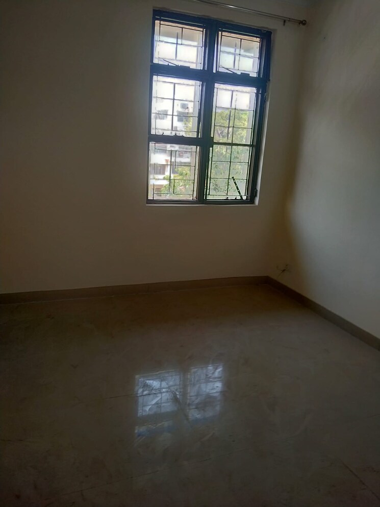 Room, dda-rosewood-apartments 2 Bedroom 1100 Sq.Ft. Apartment In Vasant Kunj Delhi 8672890