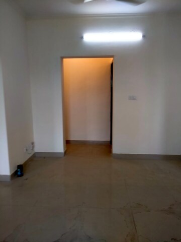 Room in 2 BHK Apartment at DDA Rosewood Apartments, Vasant Kunj – for Rent