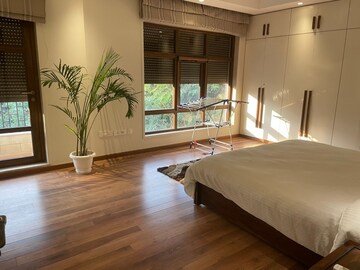 Master Bedroom in 4 BHK Builder Floor at Greater Kailash I – for Rent