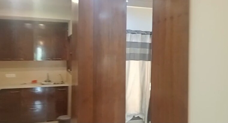 Bathroom, rps-savana 3.5 Bedroom 1791 Sq.Ft. Apartment In Sector 88 Faridabad 8674063