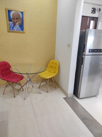 Furnished Amenities in 1 BHK Independent House at Sushant Lok 3, Sector 57 – for Rent