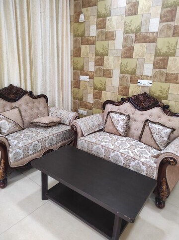 Living Room in 1 BHK Independent House at Sushant Lok 3, Sector 57 – for Rent