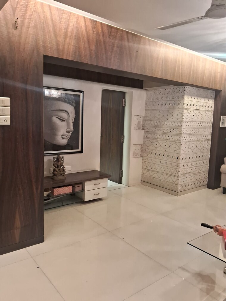 Room, lok-upvan-apartment-phase-2 4 Bedroom 1600 Sq.Ft. Apartment In Vasant Vihar Thane 8674064