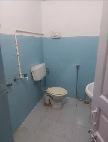 Bathroom in 2 BHK Independent House at Jankipuram – for Rent