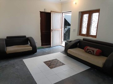 Bedroom in 2.5 BHK Independent House at Sector 56 – for Rent