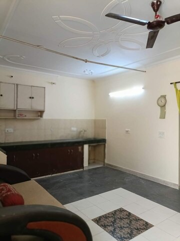 Kitchen in 2.5 BHK Independent House at Sector 56 – for Rent