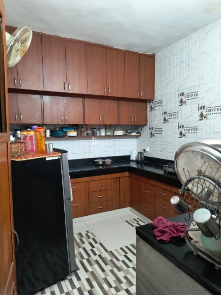 Kitchen, sarita-vihar-pocket-c-rwa 3 Bedroom 1450 Sq.Ft. Apartment In Sarita Vihar Delhi 8674189