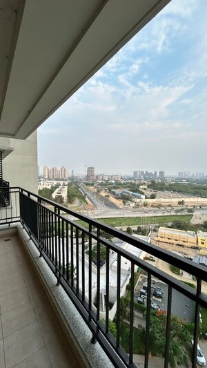 2 BHK Apartment For Sale in Godrej Meridien, Sector 106