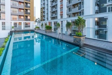 Swimming Pool in 2 BHK Apartment at Navins Starwood Towers, Medavakkam – for Sale