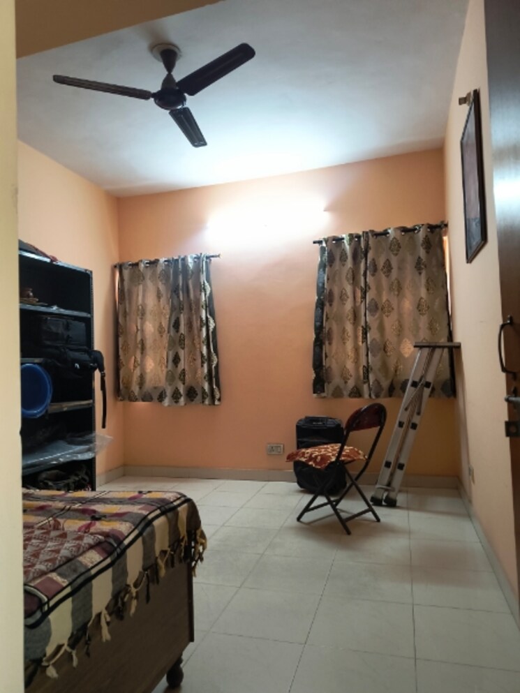 Bedroom, sarita-vihar-pocket-c-rwa 3 Bedroom 1450 Sq.Ft. Apartment In Sarita Vihar Delhi 8674189