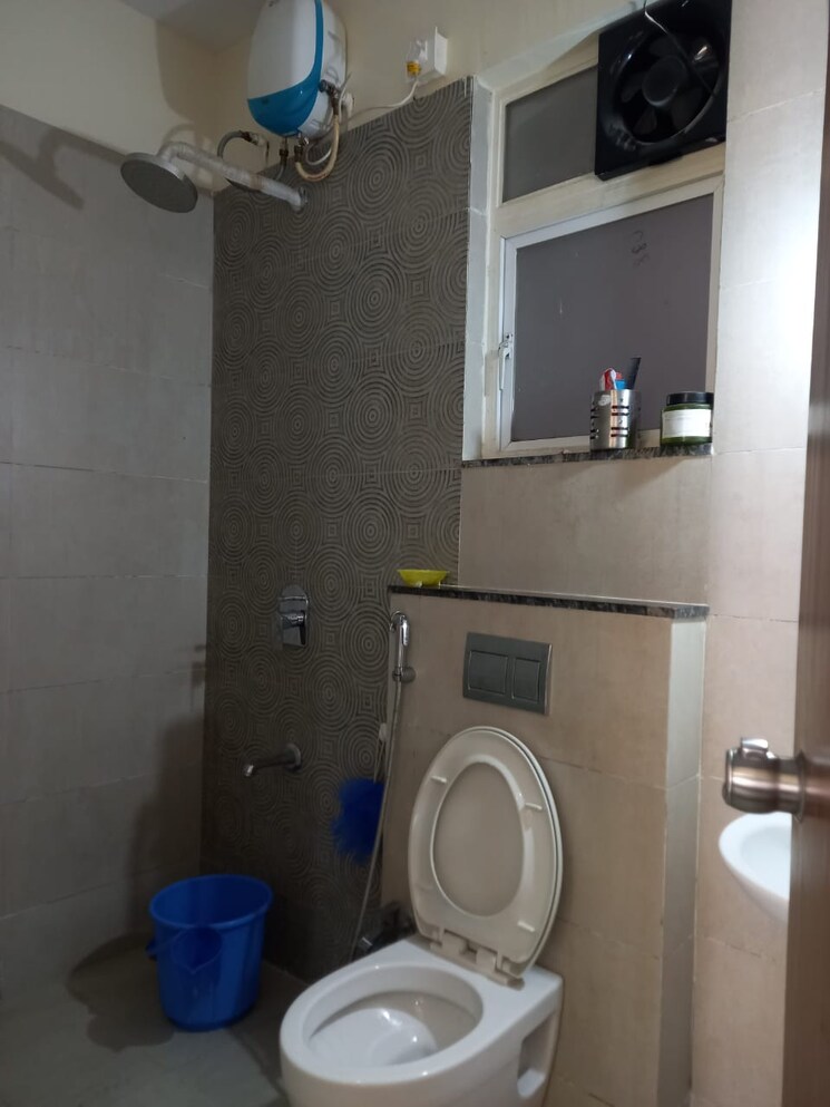Bathroom, anand-the-turf 2 Bedroom 900 Sq.Ft. Apartment In Ghorpadi Pune 8674160