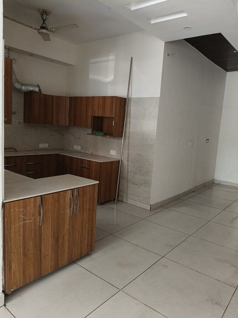 Kitchen, us-pine-homes 3 Bedroom 2500 Sq.Ft. Builder Floor In Dhakoli Zirakpur 8674237