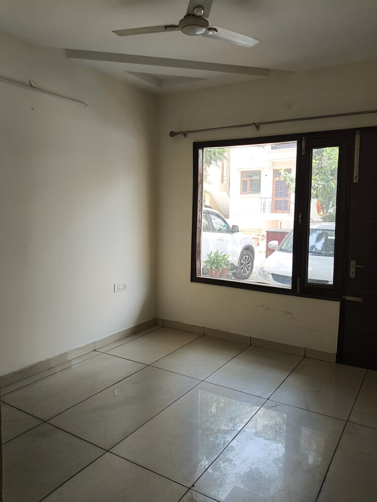 Room, us-pine-homes 3 Bedroom 2500 Sq.Ft. Builder Floor In Dhakoli Zirakpur 8674237