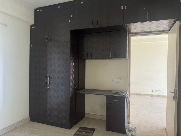 undefined, gaur-city-7th-avenue 3 Bedroom 747 Sq.Ft. Apartment In Sector 4 Greater Noida Greater Noida 8674245