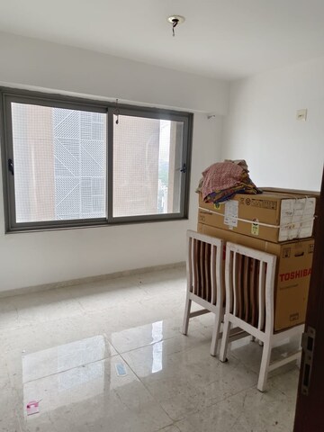 Room in 3 BHK Apartment at Navrangpura – for Sale