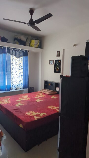 Bedroom in 2 BHK Apartment at Erande Terrace, Wadgaon Sheri – for Rent