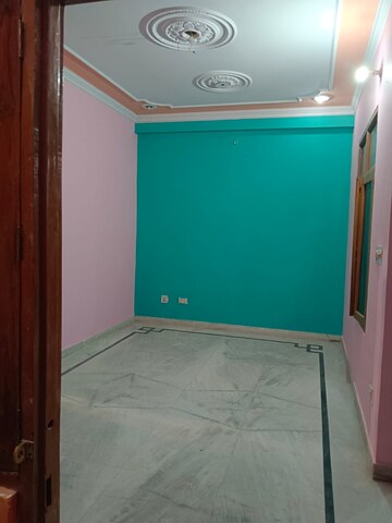 Room in 2 BHK Builder Floor at Indira Nagar – for Rent