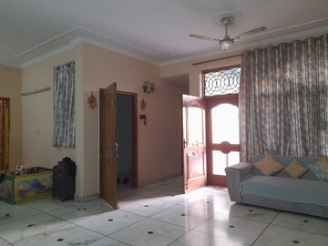 Living Room in 2 BHK Builder Floor at MVL IPark, Sector 15 – for Rent