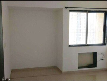 2 BHK Apartment For Sale in Cosmos Jewels, Ghodbunder Road
