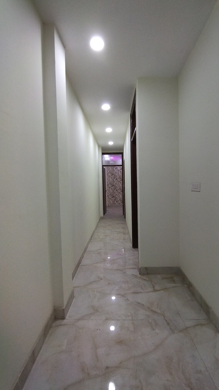 undefined, govindpuri 3 Bedroom 10000 Sq.Ft. Builder Floor In Govindpuri Delhi 8674401