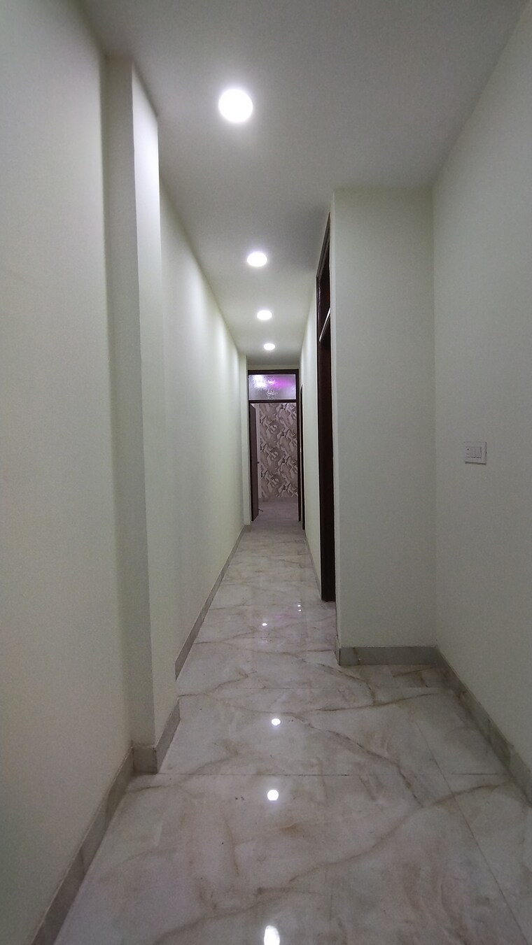 undefined, govindpuri 3 Bedroom 10000 Sq.Ft. Builder Floor In Govindpuri Delhi 8674401