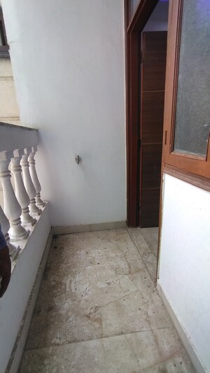 Room in 3 BHK Builder Floor at Govindpuri – for Sale