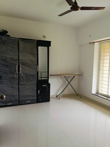 Room in 2 BHK Apartment at Goel Ganga Amber, Tathawade – for Rent