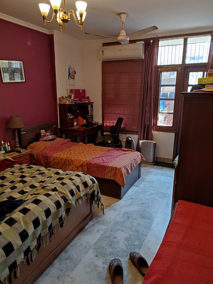 Bedroom, greater kailash i 3 Bedroom 2700 Sq.Ft. Builder Floor In Greater Kailash I Delhi 8674407