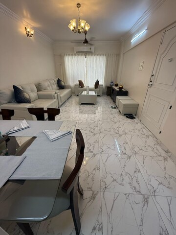 3 BHK Apartment For Rent in Khar West