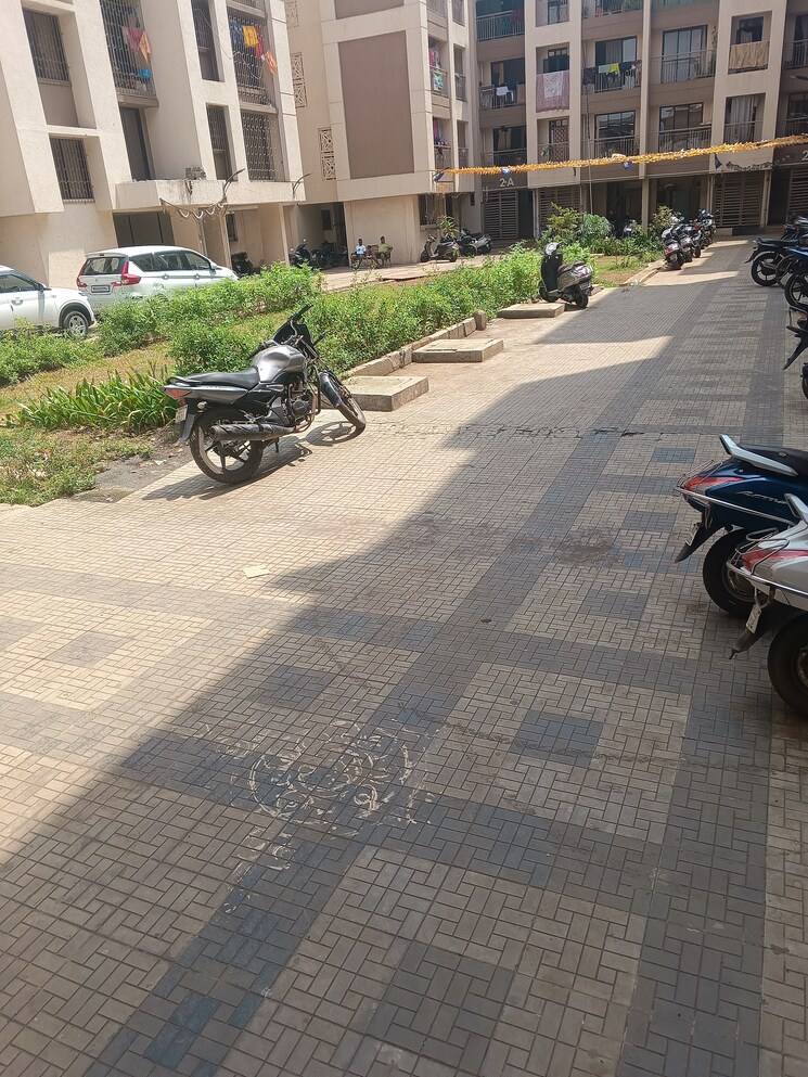  Parking, ajmera-vishwa-nagri 1 Bedroom 575 Sq.Ft. Apartment In Vasai East Palghar 8674454