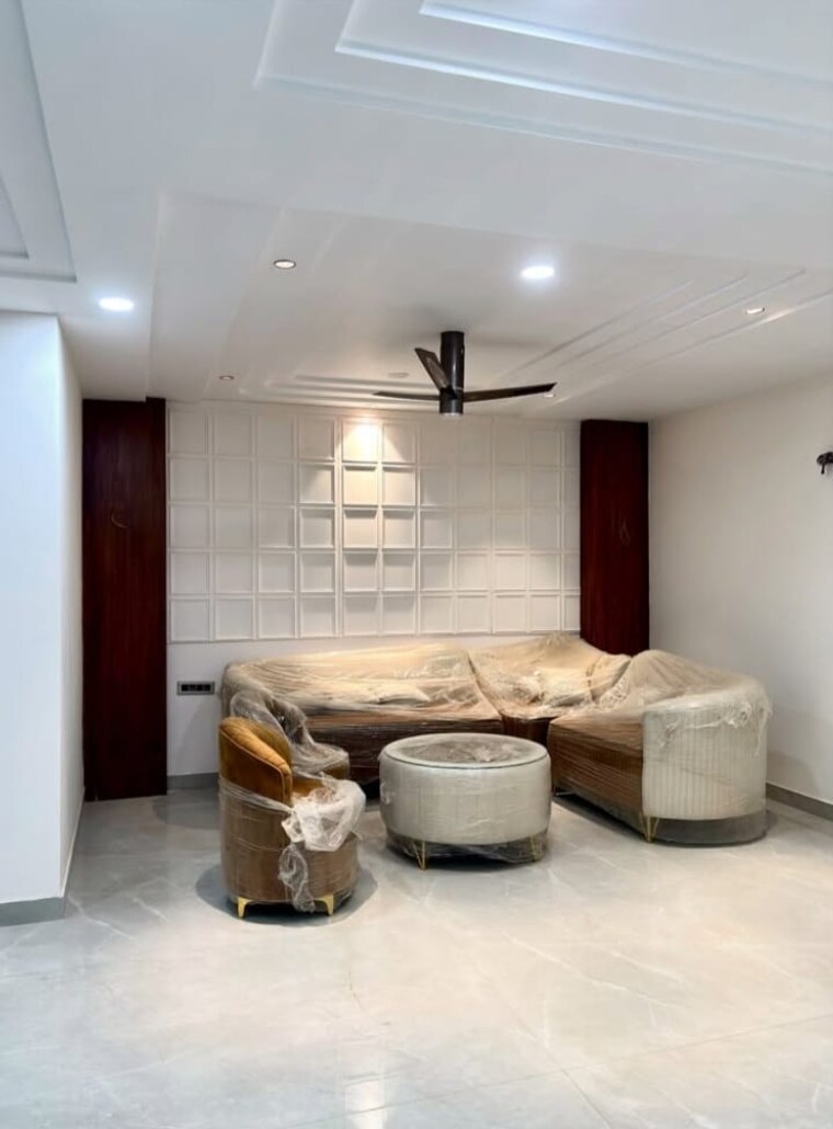 Living Room, sector 28 4 Bedroom 2250 Sq.Ft. Builder Floor In Sector 28 Faridabad 8674462