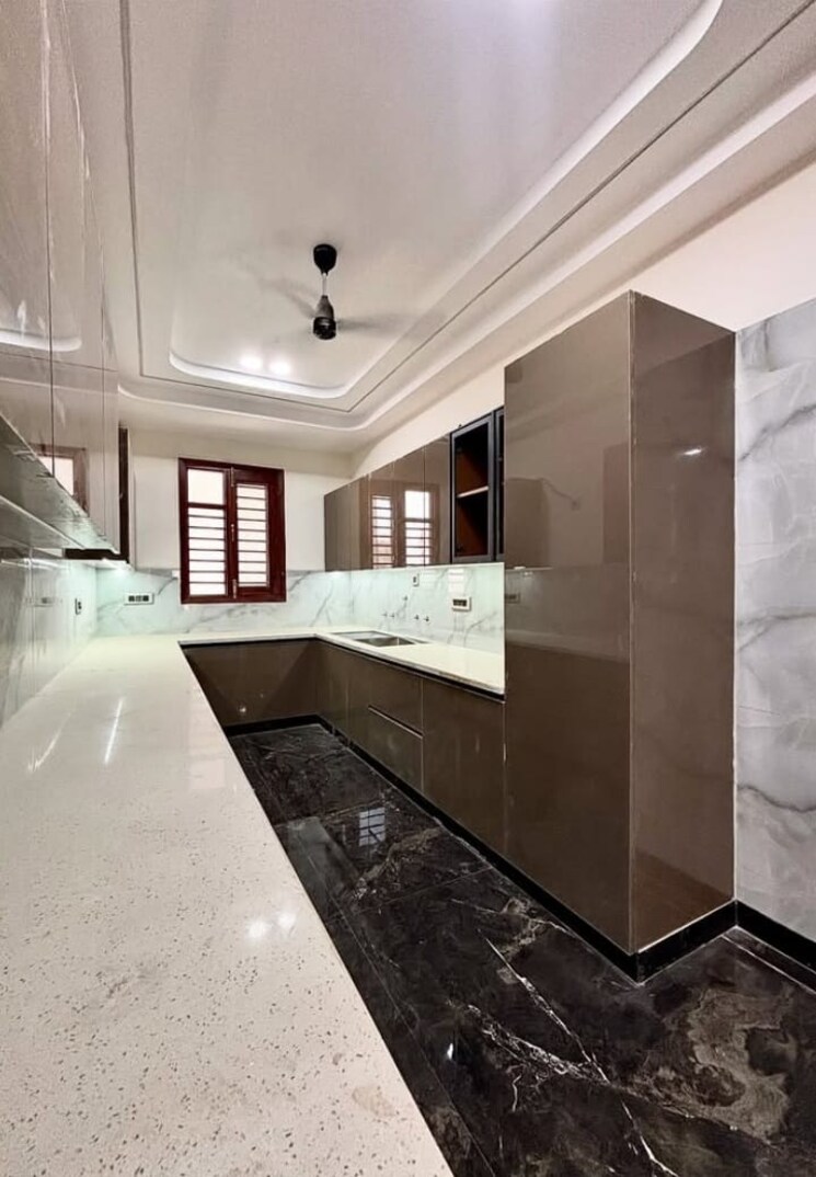 Kitchen, sector 28 4 Bedroom 2250 Sq.Ft. Builder Floor In Sector 28 Faridabad 8674462