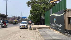  Shop – Exterior View View at Sarvottam City Center, Nehru Nagar Iii - for Sale