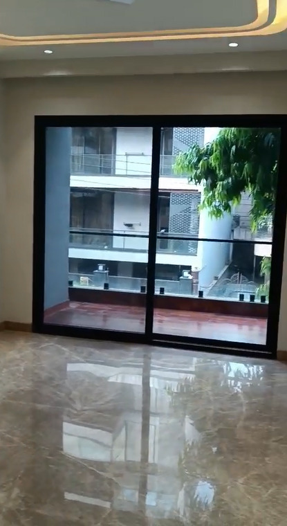 4 BHK + Servant Room Builder Floor For Rent in Sukhdev Vihar