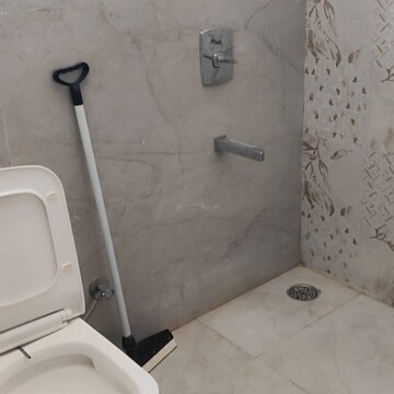 Bathroom in 2 BHK Independent House at DLF Hyde Park, Mullanpur – for Rent