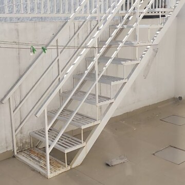 Staircase in 2 BHK Independent House at DLF Hyde Park, Mullanpur – for Rent
