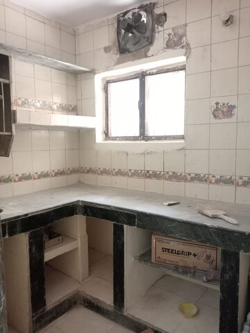 Kitchen in 3 BHK Villa at Sector 41 – for Rent