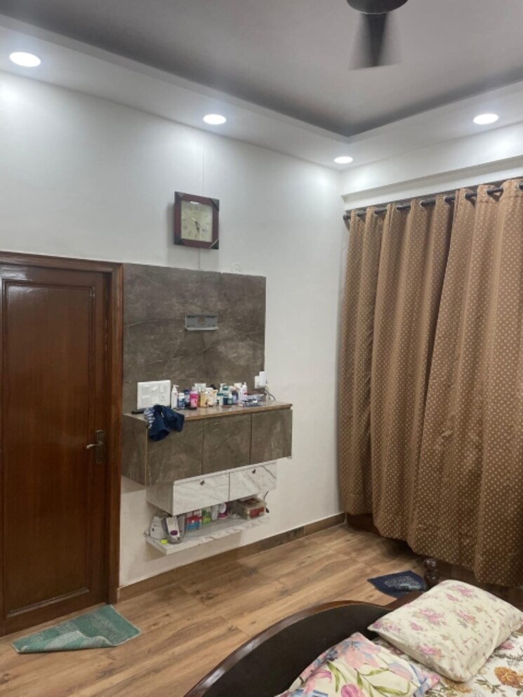 Bedroom, rwa-apartments 3 Bedroom 2200 Sq.Ft. Independent House In Sector 31 Noida 8674523