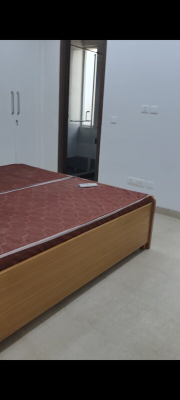 Room in 2 BHK Builder Floor at Lajpat Nagar I – for Rent