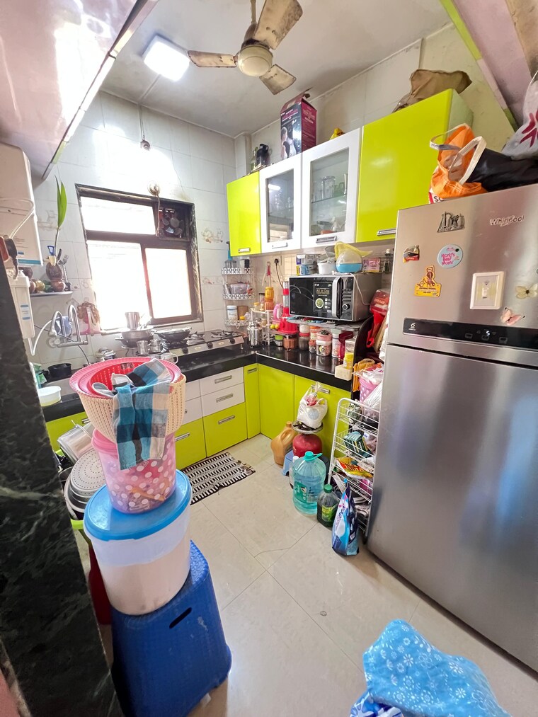  Parking, kalpataru-garden 1 Bedroom 520 Sq.Ft. Apartment In Nalasopara West Palghar 8674542