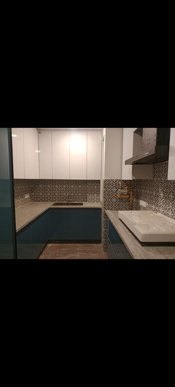 Bedroom in 3 BHK Builder Floor at South Extension ii – for Rent
