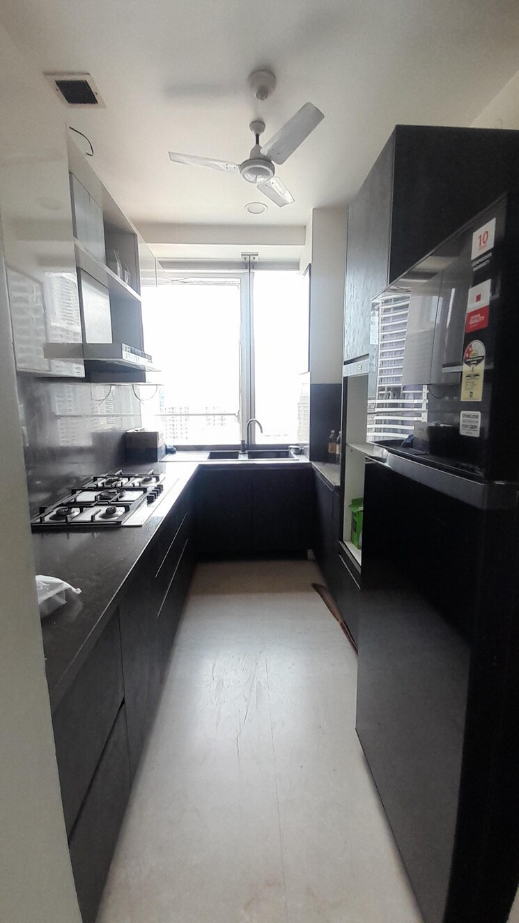 Kitchen, indiabulls-blu 3 Bedroom 1802 Sq.Ft. Apartment In Worli Mumbai 8674552