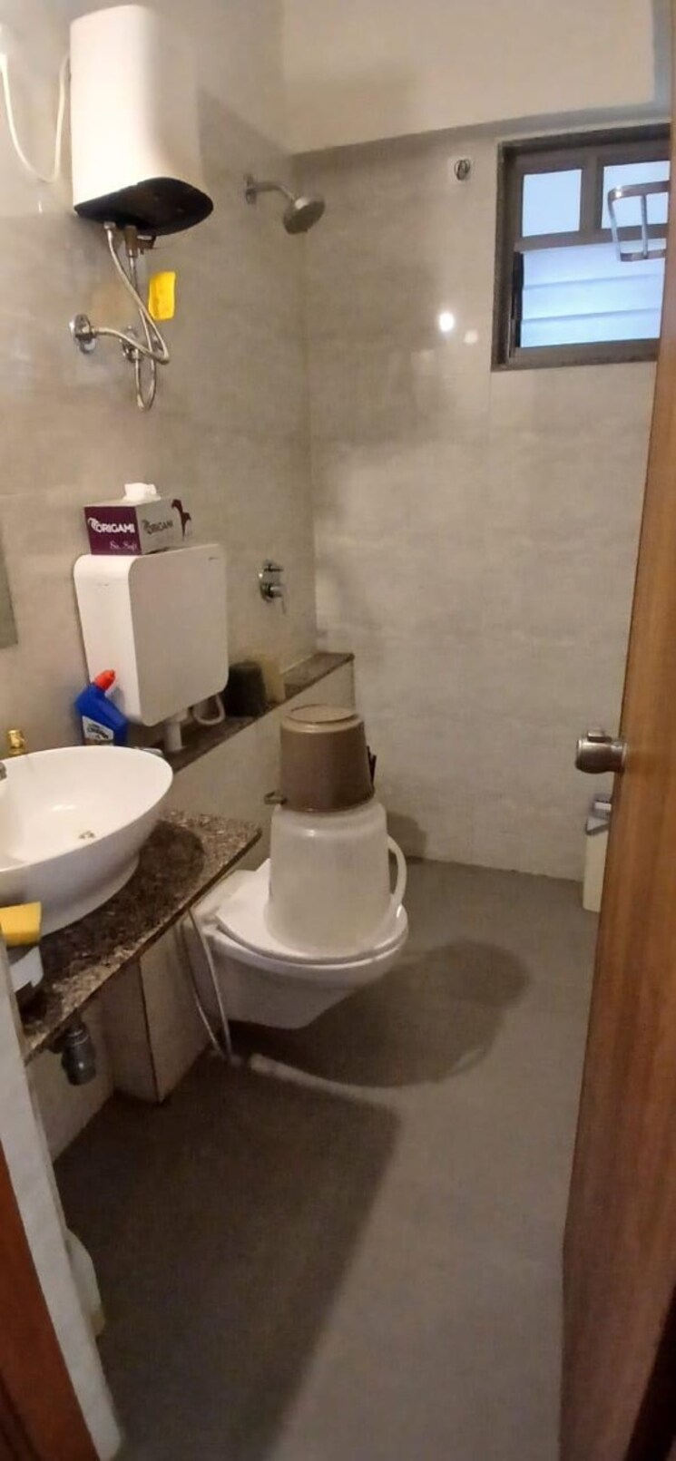 Bathroom, shivalik-sharda-park-view-2 3 Bedroom 814 Sq.Ft. Apartment In Shela Ahmedabad 8674555