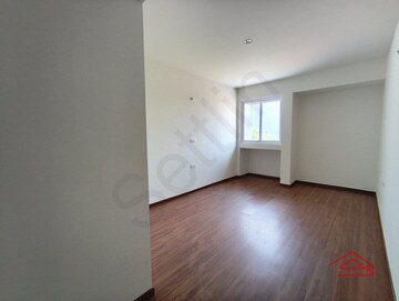 Room in 3 BHK Apartment at Adarsh Pinecourt, Chikkagubbi Village – for Sale